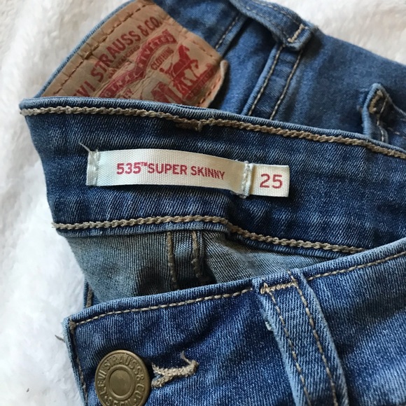 women’s levi jeans - Picture 3 of 3